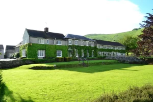 izaak walton hotel front lawn scaled izaak walton hotel front lawn scaled