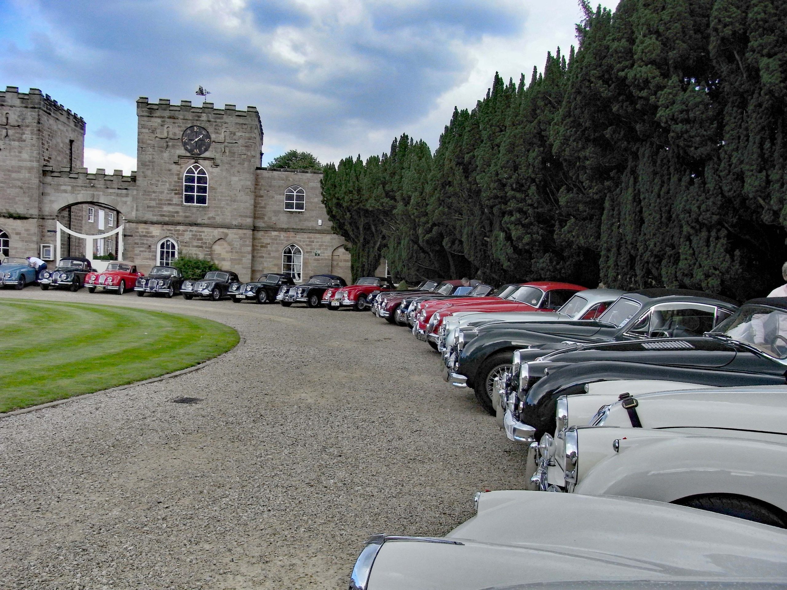 DriveAway Tours